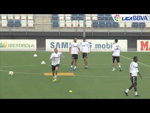 Carvalho comes to Madrid's defence