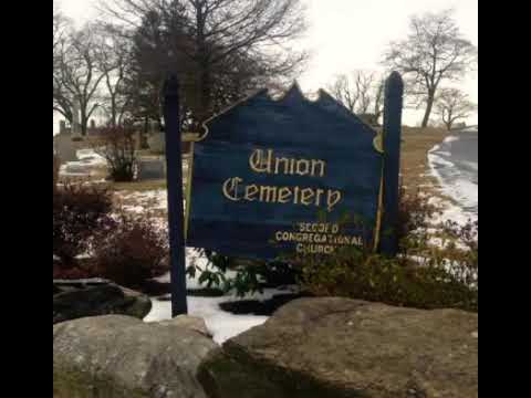 Union Cemetery - In Easton Connecticut - The True Story Of This Old & Historically Haunted Cemetery!