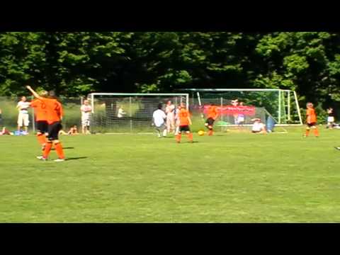 Wedstrijd 3 RKVV Teylingen D1 - Unicum D1 dd 26-05-2012 .mp4