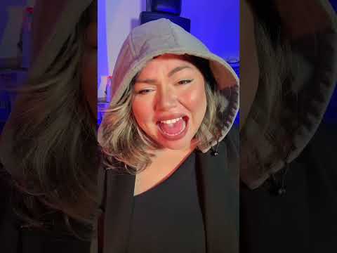 E se Total Eclipse of the earth fosse em Português? ❤️#TotalEclipseOfTheHeart #shorts