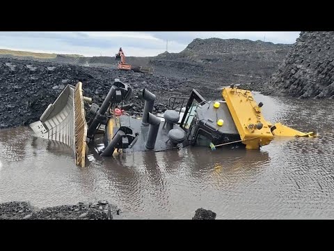 10 Dangerous Idiots Fastest Skills Heavy Excavator Operator - Extreme Bulldozer, Excavator Working