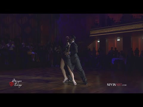 Martina Waldman &  Alexander Moncada - Adoración - Rodolfo Biagi by SivisArt