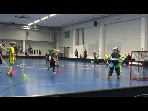 Ilves P9 Yellow vs KooVee Punaiset P9