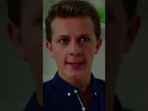 Serkan, Eylül İçin Ailesine Rest Çekti | Kırgın Çiçekler #shorts