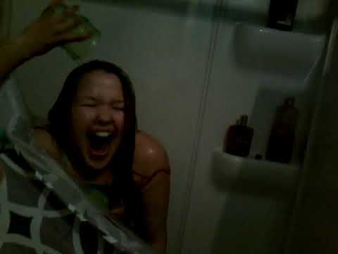 hot cup change with tina and Bella (HOT😂😂😂😂)