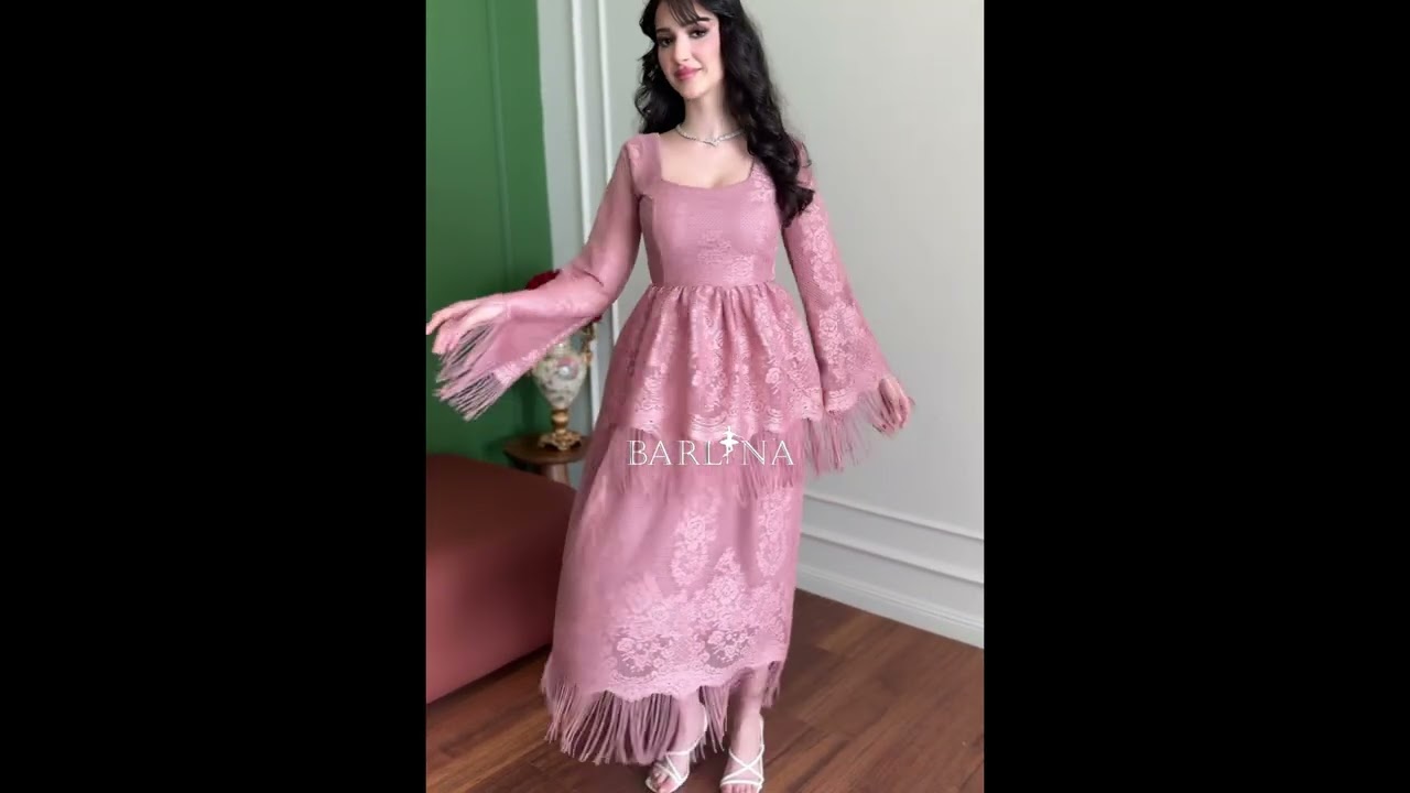 Pink dress with wide sleeves and fringe detailing - XXL