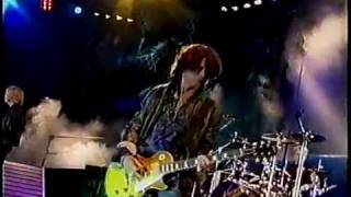 Aerosmith . Beyond Beautiful Live