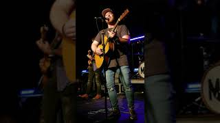 Mitchell Tenpenny 10/5/18 "Drunk Me"