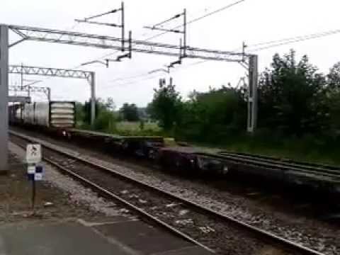 Acton Bridge 6.6.2013 - Freightliner Class 86 Crewe to Garston WCML