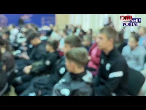 "Deca na meti opasnosti na internetu–Igor Jurić apeluje na roditelje: Razgovarajte sa svojom decom"