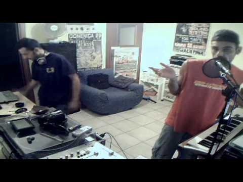 122° puntata 26/09/2012 REGGAE PON D RADIO - HOT FIRE