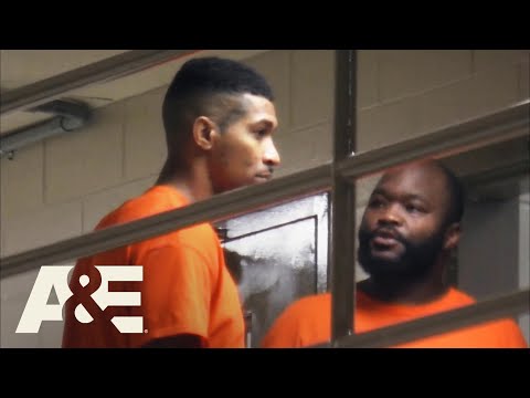 60 Days In: Pod Boss Battle - Tony Meets His Match | A&E