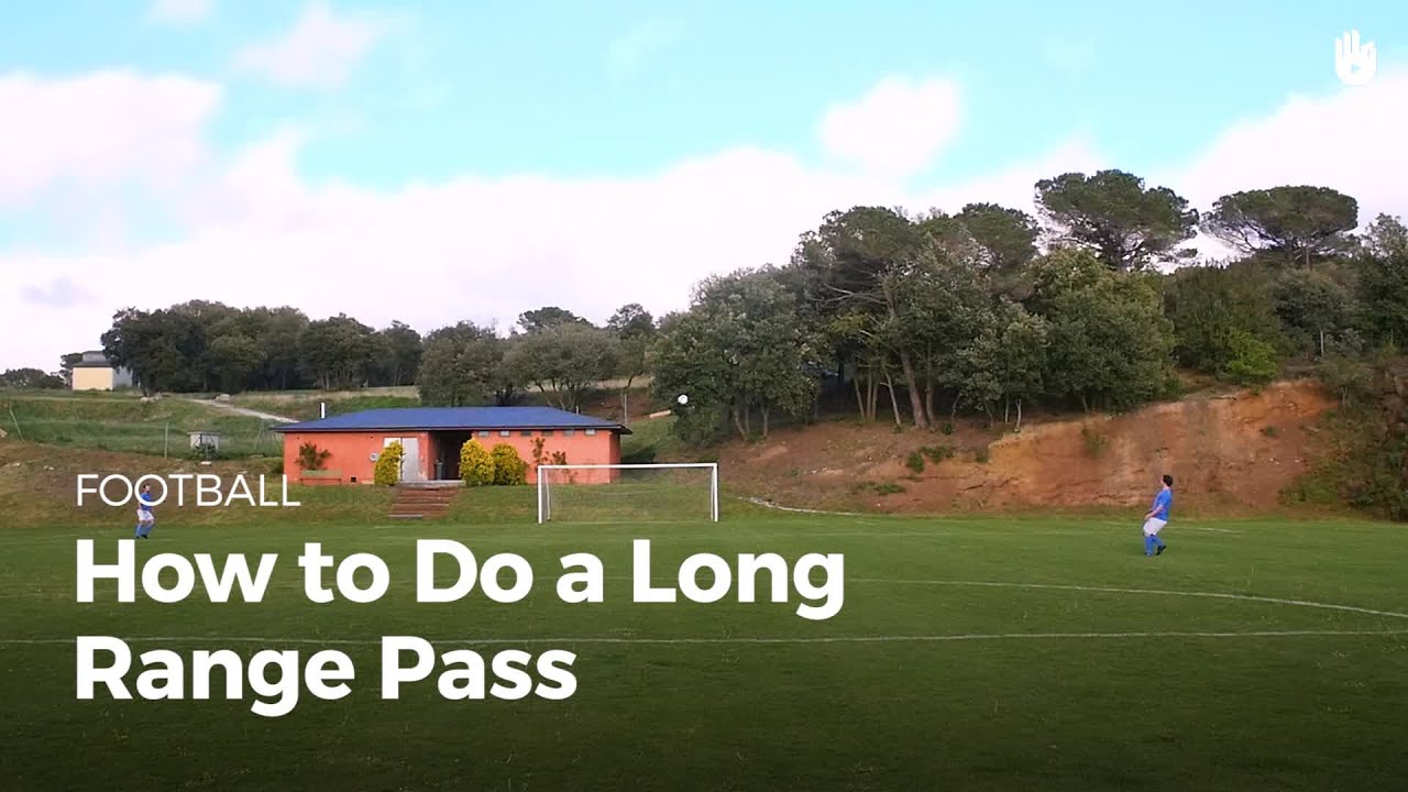 Soccer Techniques Long Pass How To Play Football Sikana