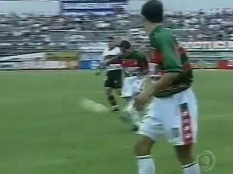 Portuguesa de Desportos 2 x 1 Flamengo (21/10/2000)