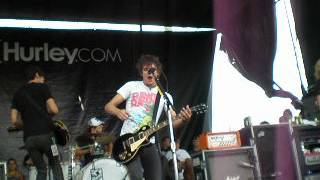 BoysLikeGirls- Dance Hall Drug (WarpedTour  07 Orlando FL)