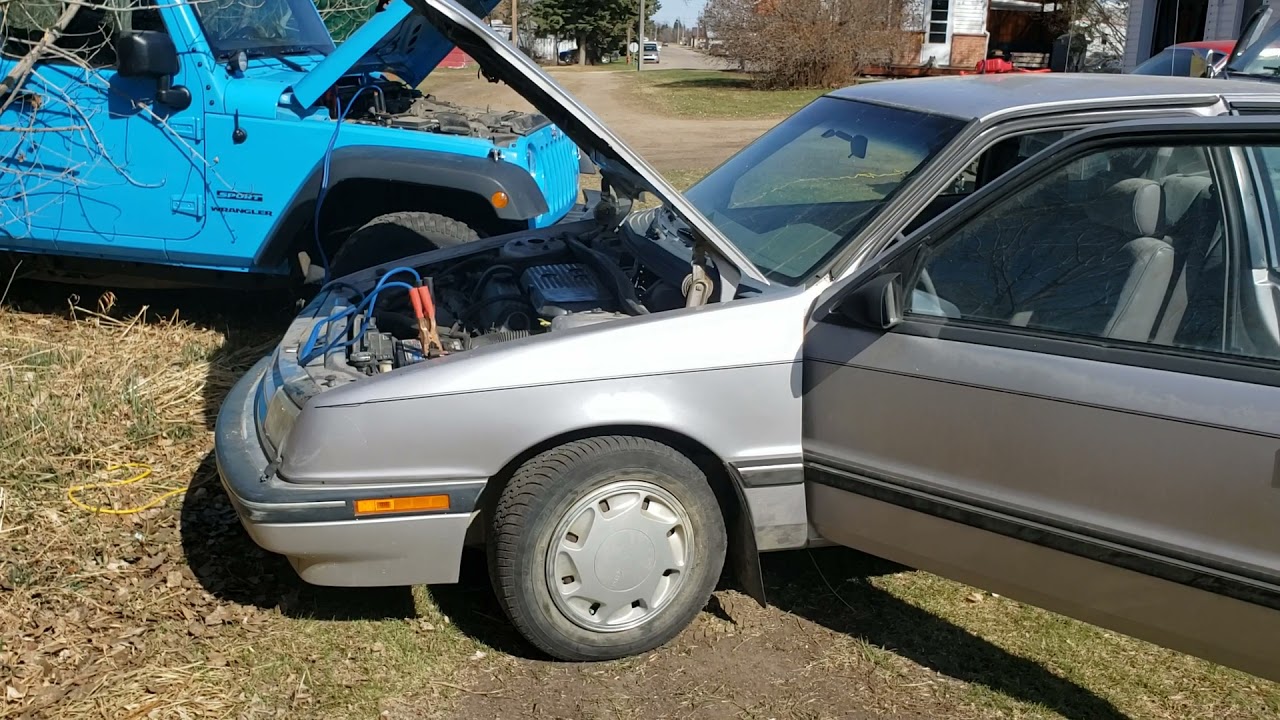 Dodge Shadow Fires Right up After Sitting in Field For 5 Years