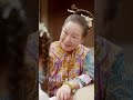 全家被殺小女孩顯現金色血脈 鳳凰王上發現她竟是鳳凰聖體 潛伏多年屠盡�