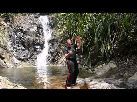 Twirling: GM Datu Dieter Knüttel