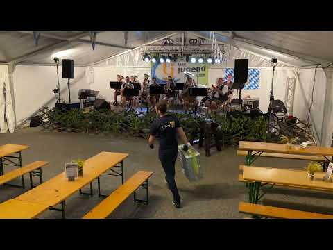 Mutig voran Marsch / Muzne Vpred pochod