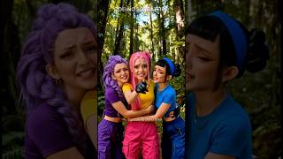 Jinu, Abby, Mystery, Mira ,Rumi e Zoey perdidos na selva! #shorts  #rumi  #kpopdemonhunters #kpop