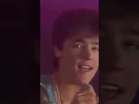 Юра шатунов 1991 год витебск. Альбом юрия шатунова закрой за мной дверь. Ласковый май - закрой за мной дверь (альбом 1991). Закрой за мною дверь юры шатунова. Закрой за мною дверь юры шатунова.