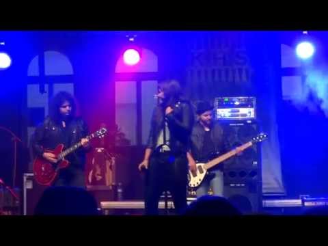 Ewa Farna - Jen tak [LIVE]