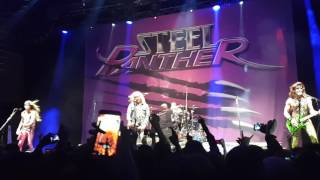 Fat Girl (Thar She Blows) - Steel Panther Mexico City