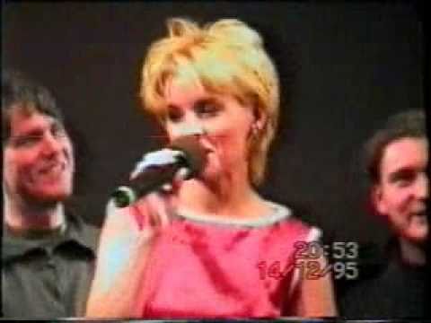 IVETA BARTOŠOVÁ-HUDBA JE MÁ LÁSKA (LIVE)