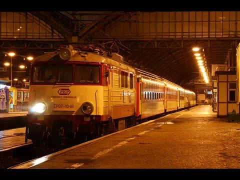 Wrocław Główny wieczorową porą