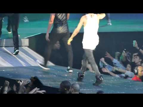 Justin Bieber ~ Beauty And A Beat ♥ Paris/Bercy 19.03.2013