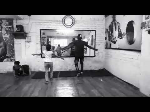 Moharachya daravar song dance 💃🕺 choreograph by suraj misal