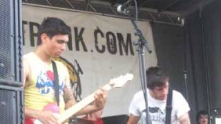 I Am The Avalanche- Dead And Gone