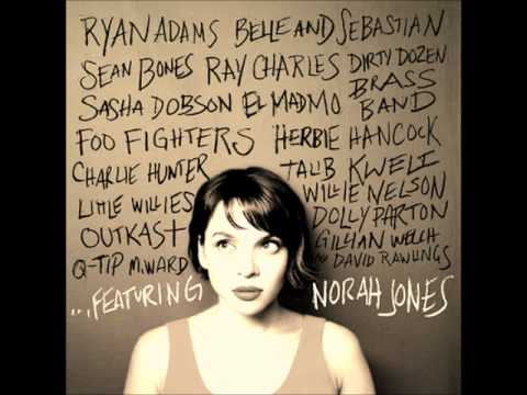 Baby Its Cold Outside - Willie Nelson feat. Norah Jones (with lyric)