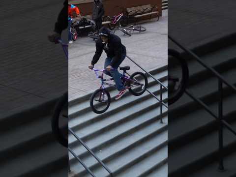 Walmart BMX Bike vs Big Stairset 🤣