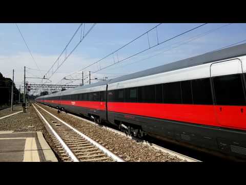 IL SALUTO DEL FRECCIAROSSA 500 IN TRANSITO A TORINO STURA (TO) 10 - 9 - 2016