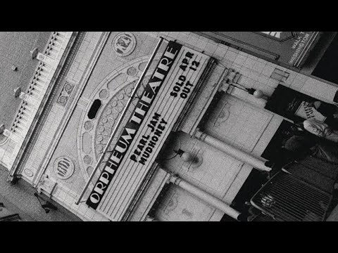Pearl Jam - Orpheum Theatre, Boston 04/12/1994