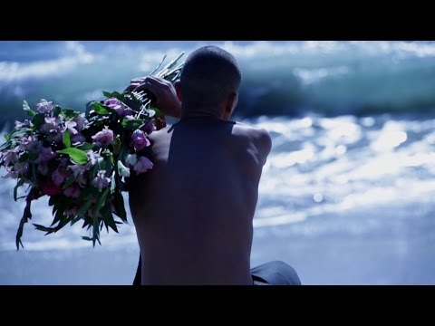 Saro - Flora (Official Video)
