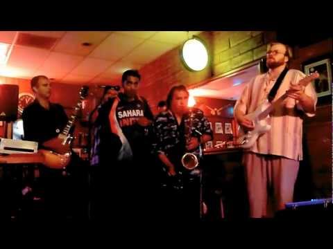 Kid Andersen jams with great band - Grand Dell 12-10-12