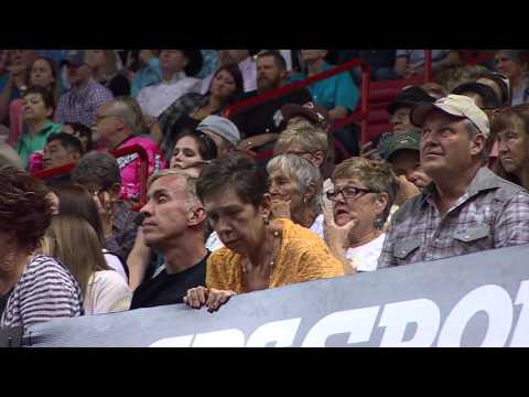 WRECK: Even the Audience Screamed When Ben Jones Was Knocked Out by Sheep Creek | 2015