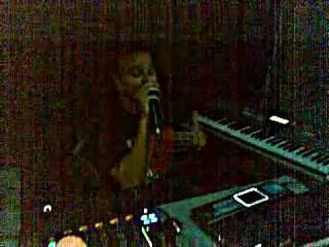 Sasheto - Ne vsichko e pari (live CLUB - NO NAME)