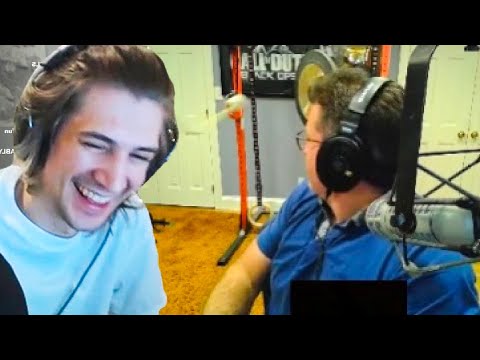 xQc Reacts to Woody's Gong FAIL