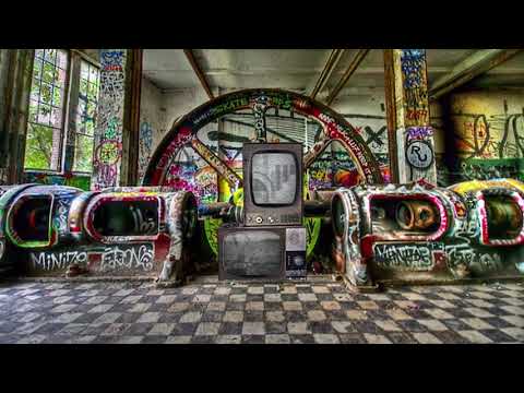 Visual experience with EEEMUS +John 00 Fleming - We Close Doors