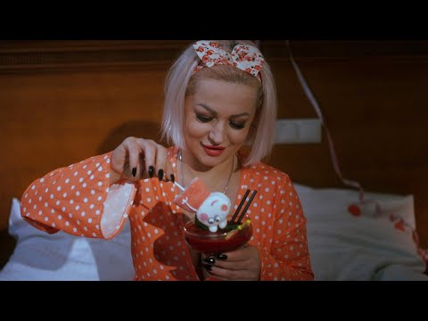 Agnieszka Wiechnik - Nieidealna (Official Video)