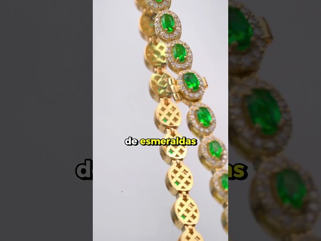 Vídeo relacionado con Galaxy Gold Collar de Oro Macizo de 14 Quilates con Esmeralda Natural