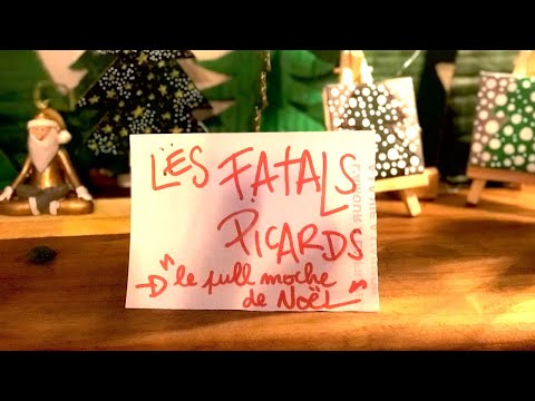 Le pull moche de Noël - Les Fatals Picards © Les Fatals Picards