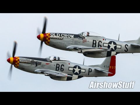 B-17 and P-51 Formation and Low Flybys - Thunder Over Michigan 2021