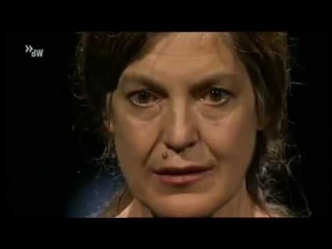 Angela Winkler, Bertolt Brecht/Hans Eisler,  Berliner Ensemble "Un cavall, diu" EN VEU ALTA