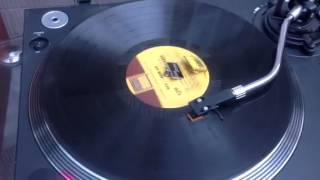 MARVIN GAYE  ( IT DON'T TAKE MUCH )