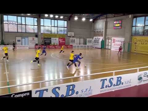 17/12/22 Primo tempo Petrarca- Futsal Cornedo =0-3