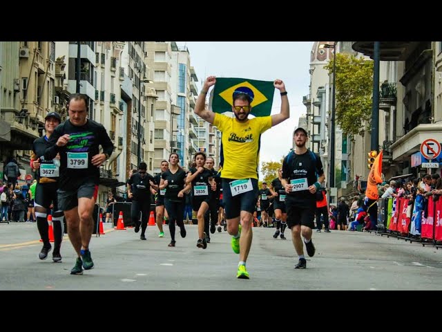VIAJANDO pra CORRER ft. Henrique Farias